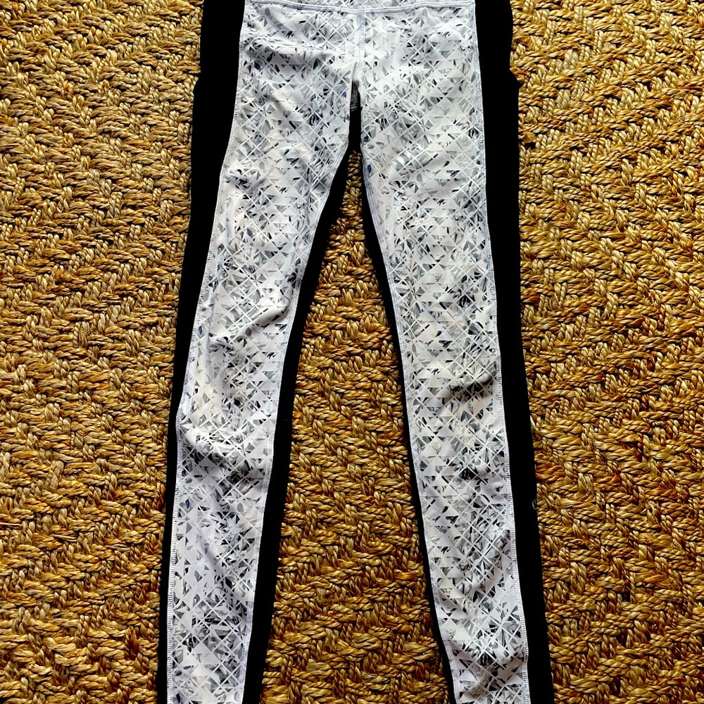 LULULEMON Unbreakable Diamond Speed Up Tight II